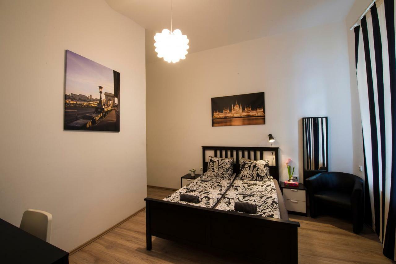 No. 11 Apartment With 2 Bathrooms Next To Railway Station Budapeszt Zewnętrze zdjęcie