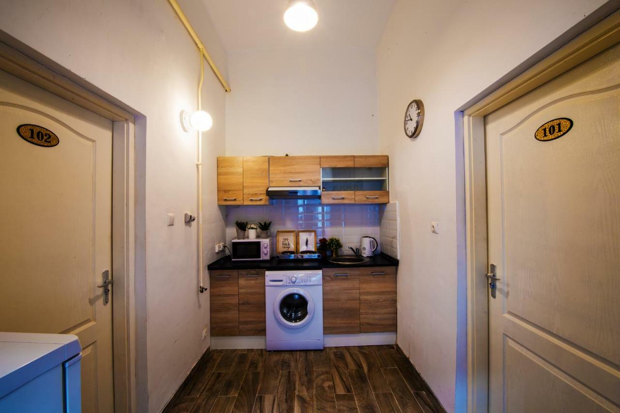 No. 11 Apartment With 2 Bathrooms Next To Railway Station Budapeszt Zewnętrze zdjęcie