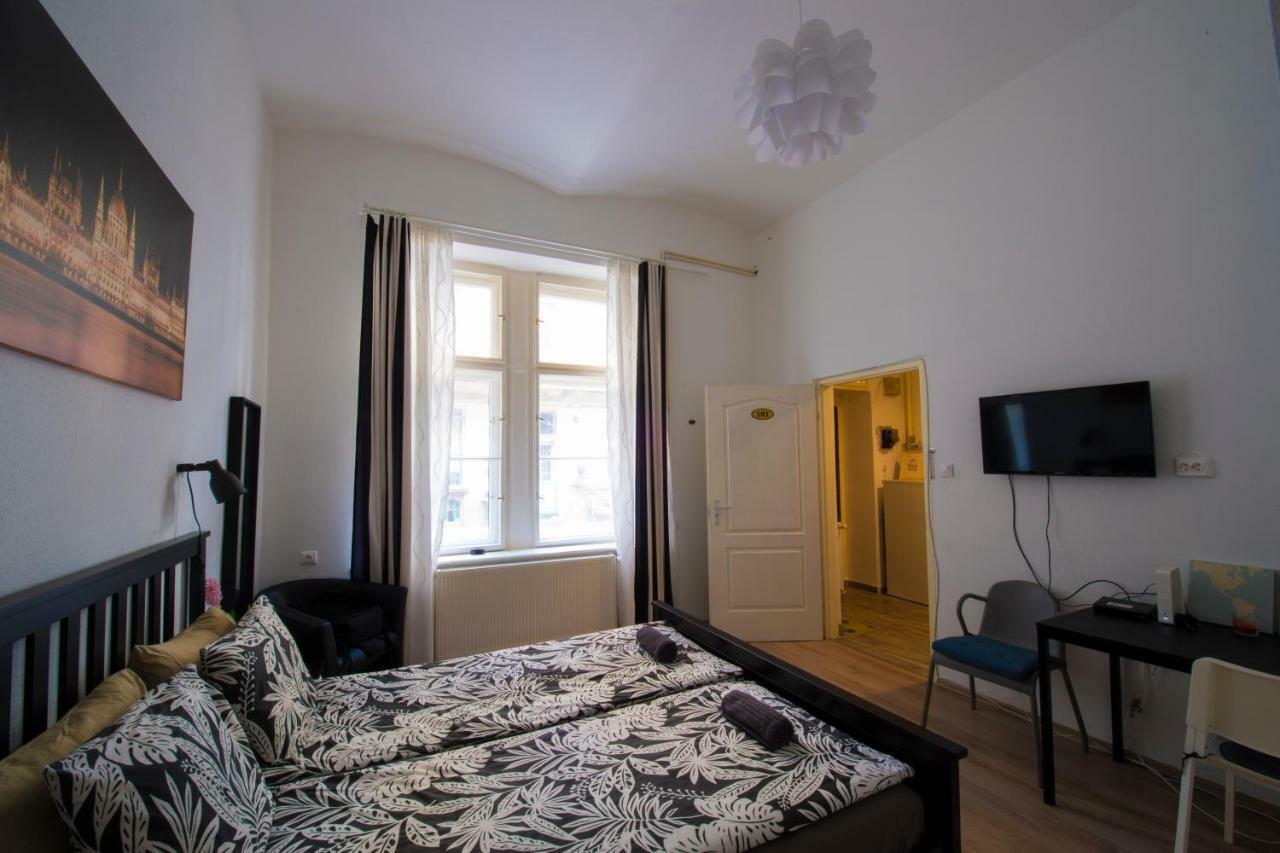 No. 11 Apartment With 2 Bathrooms Next To Railway Station Budapeszt Zewnętrze zdjęcie